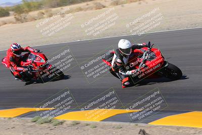 media/Oct-08-2022-SoCal Trackdays (Sat) [[1fc3beec89]]/Turn 7 Inside (145pm)/